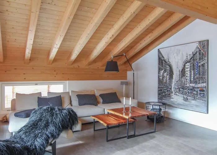 Stylish Coziness In The Cross-country Skiing Paradise Of Goms! Apartment